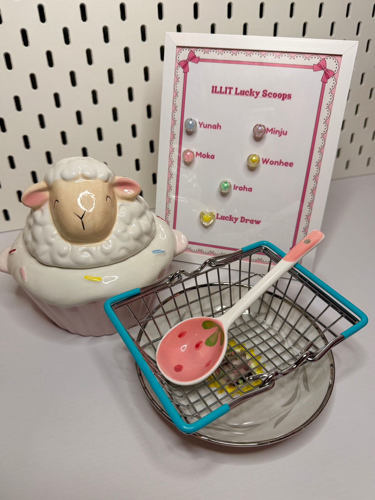 ILLIT Lucky Scoop